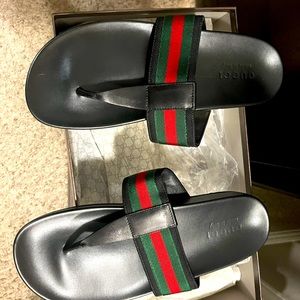 Men’s Gucci slides. Authentic. Worn once.
